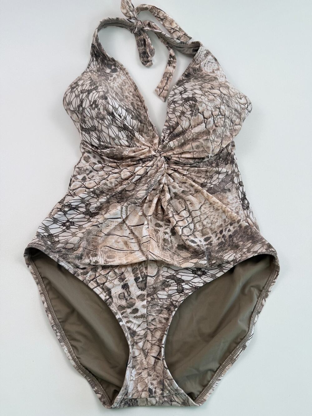 Contours By Coco Reef One Piece Padded Twist Halter Swimsuit Size 10/34D NWT